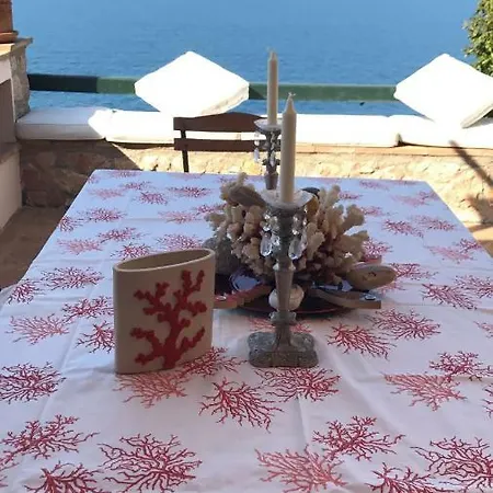 La Casa Sulla Scogliera *