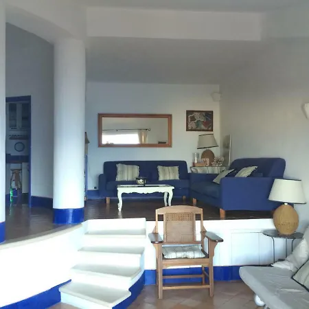 La Casa Sulla Scogliera *