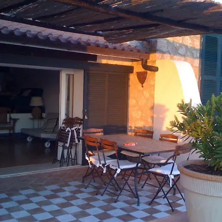 La Casa Sulla Scogliera